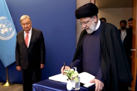 ایران آماده مشارکت برای گسترش صلح و امنیت در جهان است