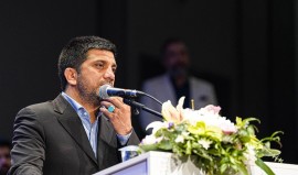 علیرضا دبیر: یک میلیارد تومان بابت مالیات از حساب مدال‌آوران کسر شده است