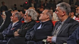 پزشکیان: چاره‌ای جز ساختن ممکلت نداریم