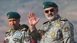 دریادار ایرانی: شبانه‌روز تحرکات دشمنان را رصد می‌کنیم